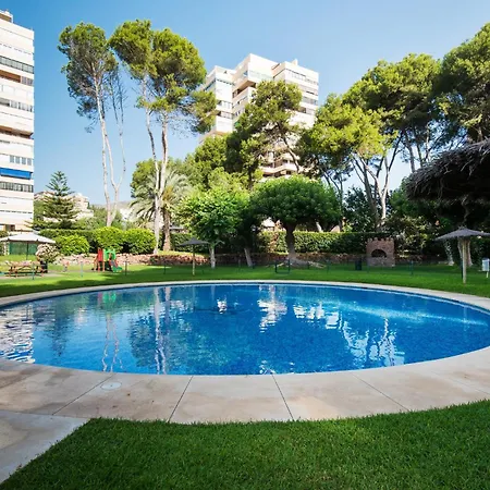 Apartment Magic Of The Ocean, Front Line In Playamar-parking, Sea Views, Pool, Tenis, Paddle, Wifi And Aircon Torremolinos