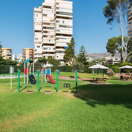 Magic Of The Ocean, Front Line In Playamar-parking, Sea Views, Pool, Tenis, Paddle, Wifi And Aircon Apartamento *